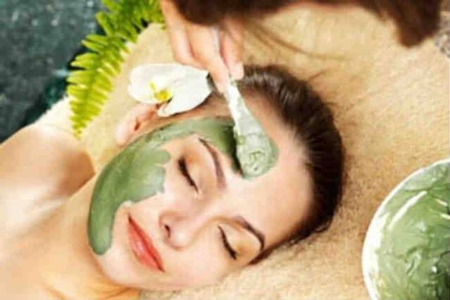 Gray clay mask